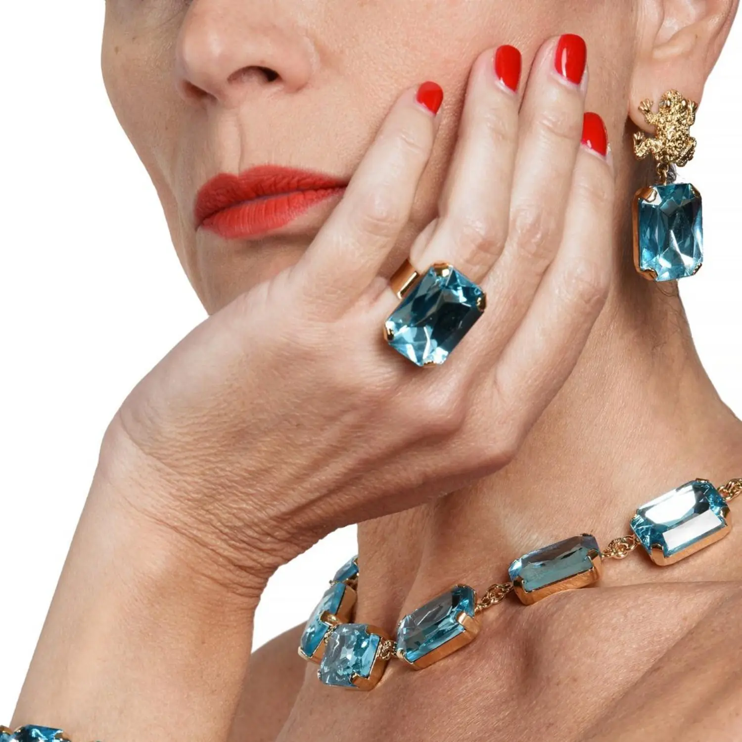 Orecchini Armonia color Acqua Azzura con motivo Rana - immagine 5