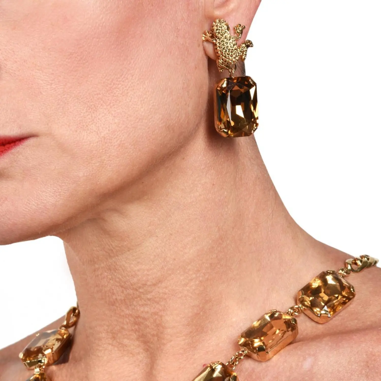 Orecchini Armonia con Cristallo color Oro e motivo Rana - immagine 2