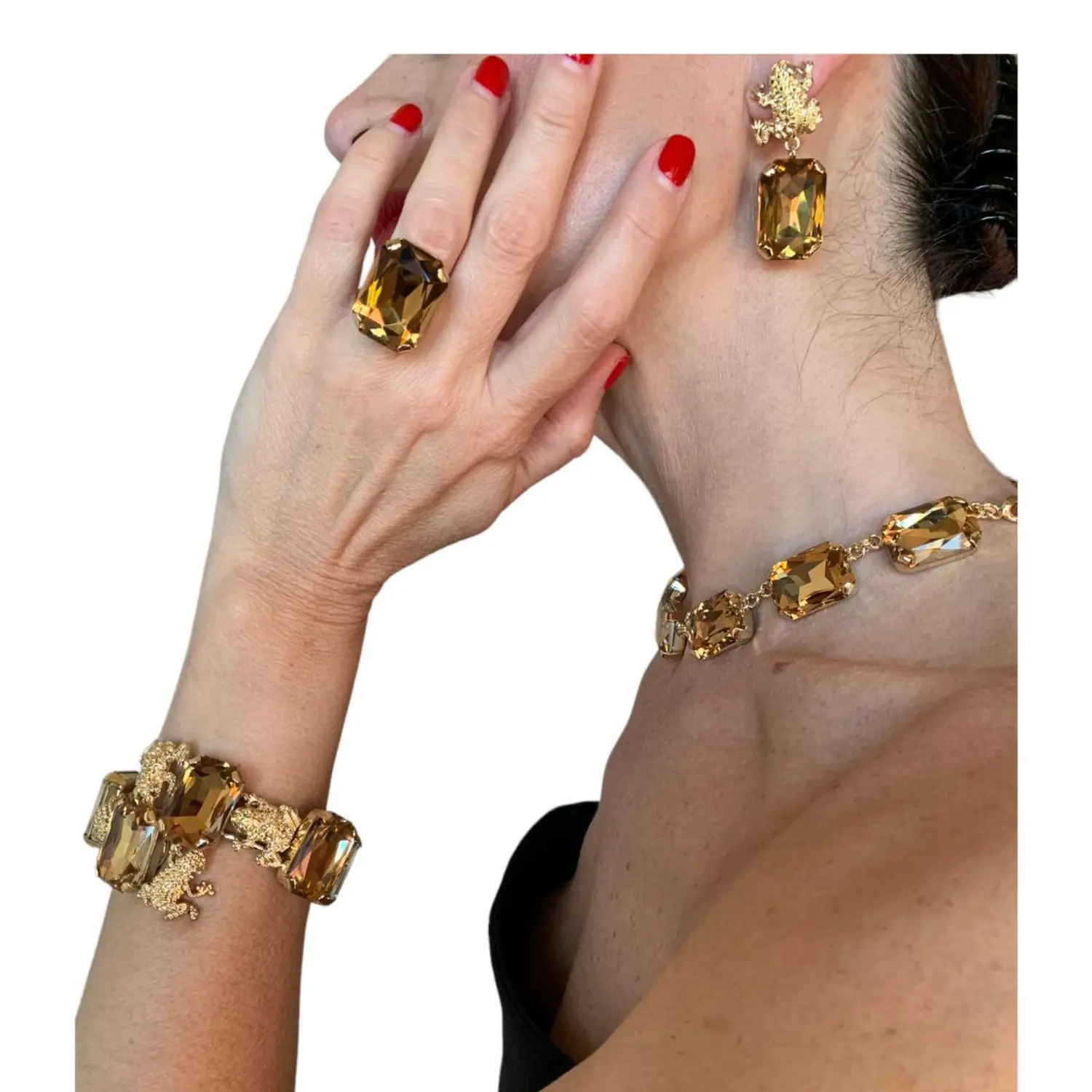 Orecchini Armonia con Cristallo color Oro e motivo Rana - immagine 4